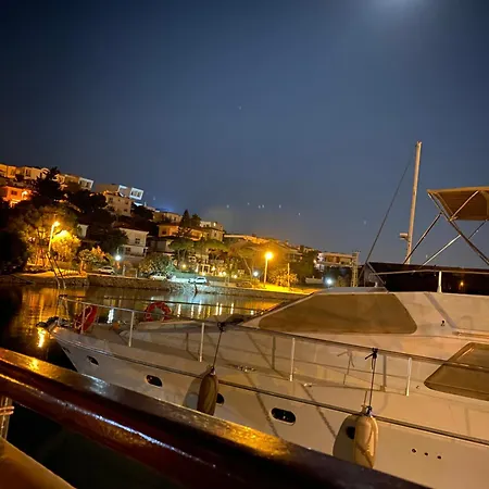 船屋 Azul Yachting Seahorse2 *