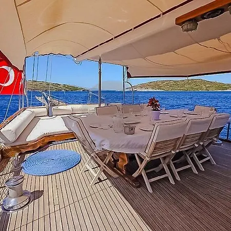 Azul Yachting Seahorse2 博德鲁姆